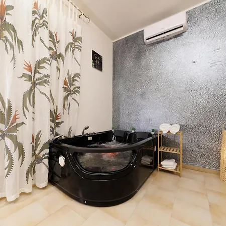 45 - Relax & Comfort Apartment Bari